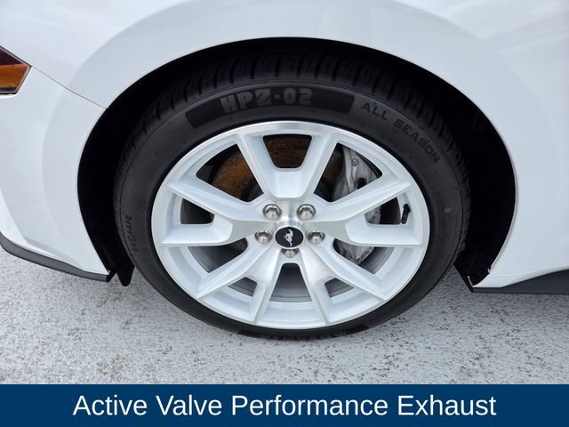 Used 2022 Ford Mustang GT Premium image 8