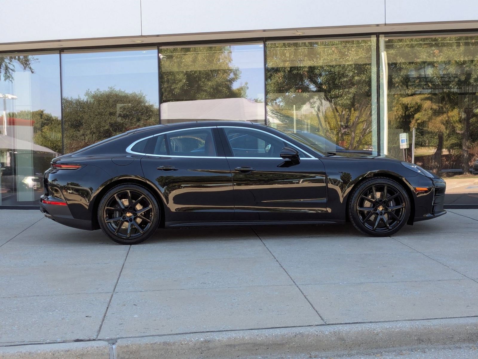 New 2026 Porsche Panamera image 8