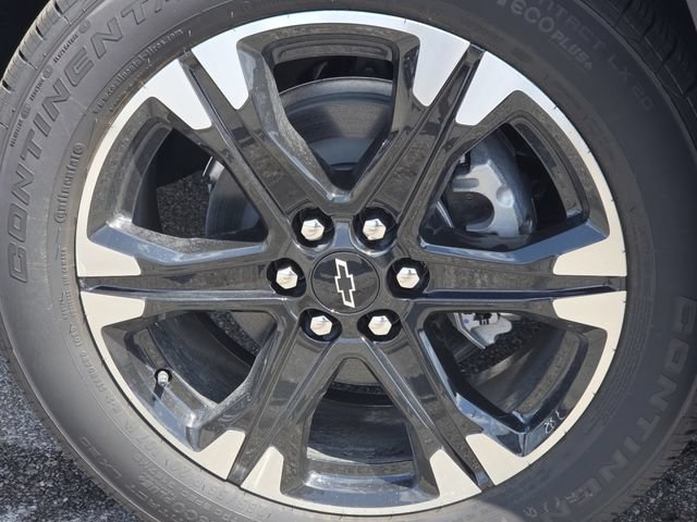 New 2027 Chevrolet Traverse LT w/ Sun and Wheel Package AWD/4WD image 12