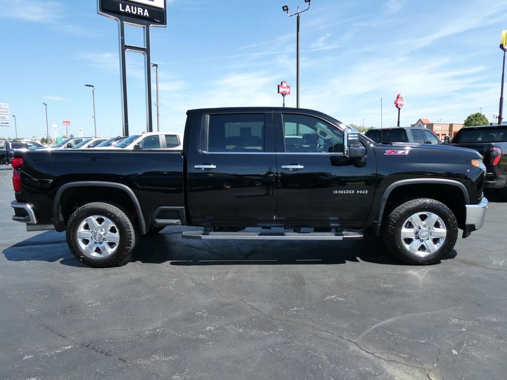 Certified 2020 Chevrolet Silverado 3500 LTZ w/ LTZ Premium Package image 4