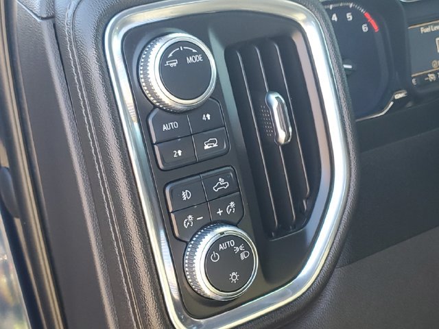 Certified 2021 GMC Sierra 1500 Elevation w/ LPO, Elevation Black Package AWD/4WD image 11