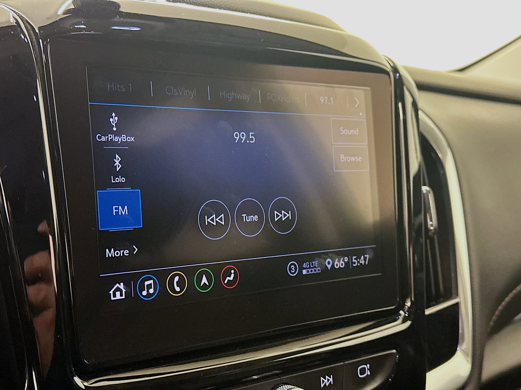 Used 2020 Chevrolet Traverse Premier w/ Redline Edition image 21