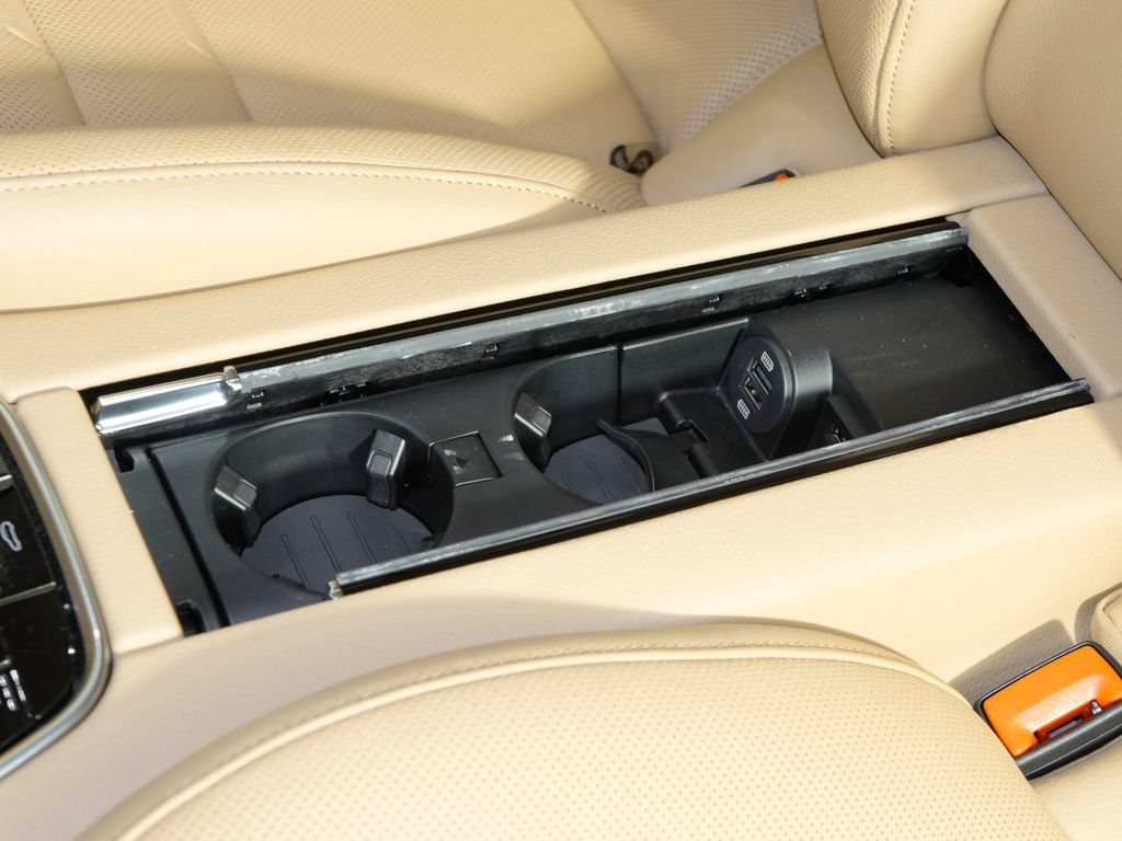 Certified 2020 Porsche Panamera 4S AWD/4WD image 38