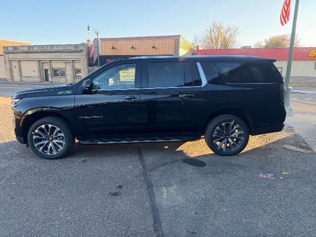 New 2026 Chevrolet Suburban High Country image 8