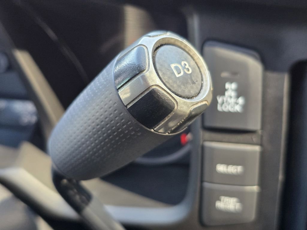 Used 2013 Honda Ridgeline RTS image 8