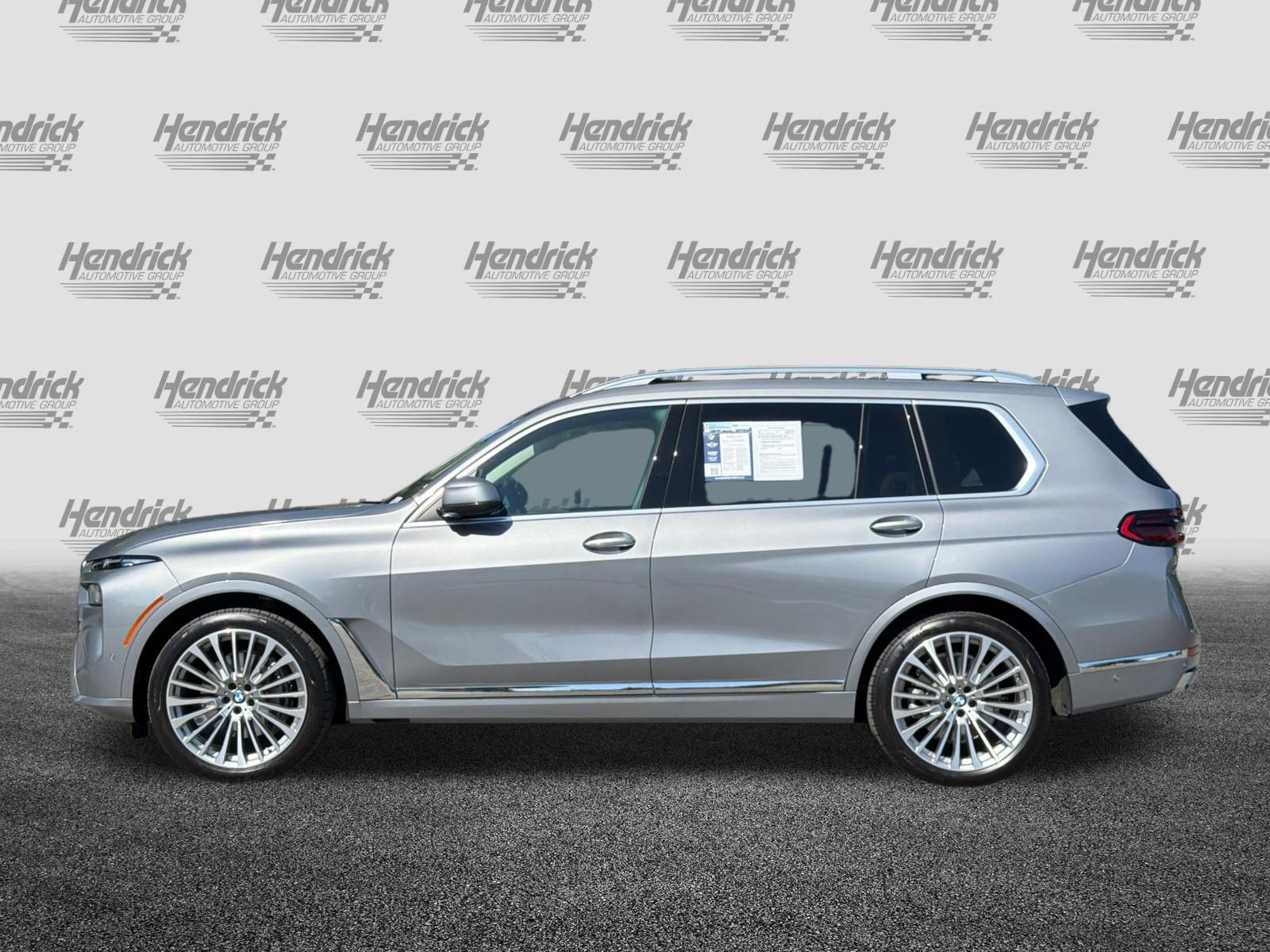 Used 2026 BMW X7 xDrive40i AWD/4WD image 8