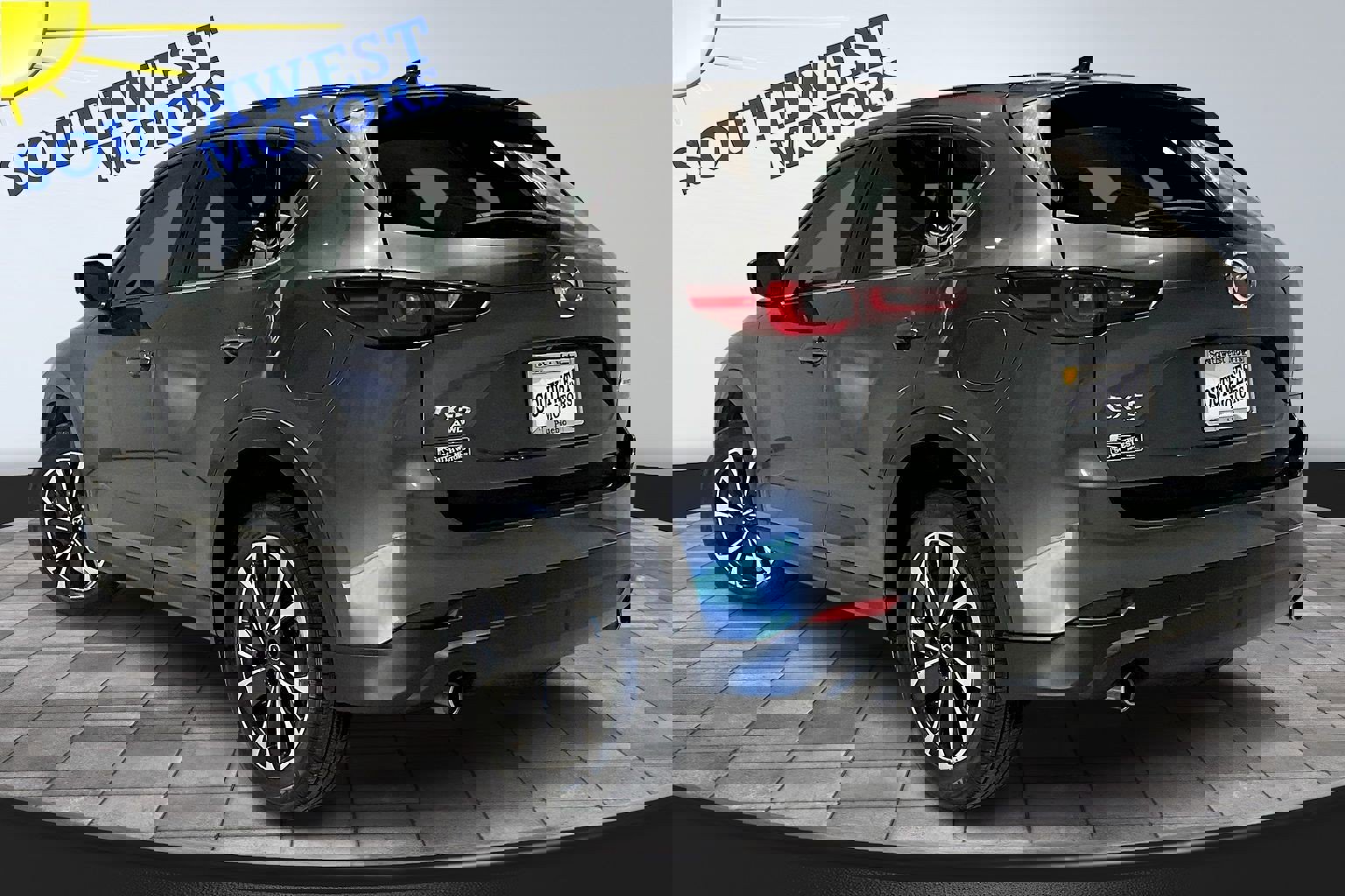 Used 2022 MAZDA CX-5 AWD 2.5 S w/ Premium Package image 4