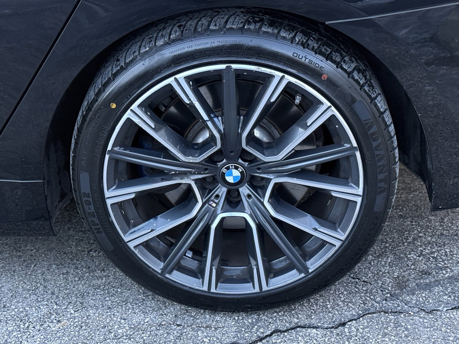 Used 2020 BMW 750i xDrive w/ Executive Package AWD/4WD image 13