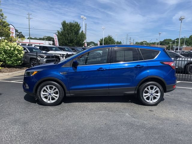 Used 2017 Ford Escape SE FWD image 5