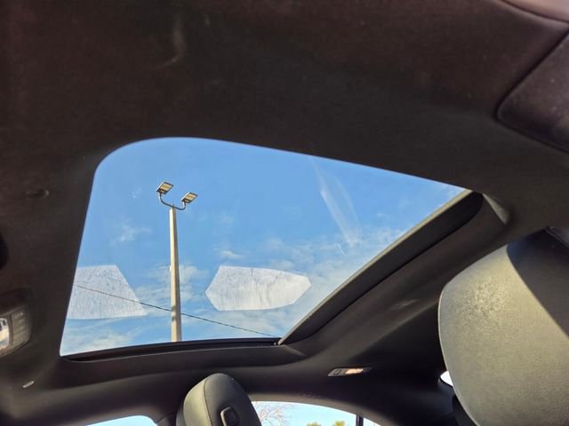 Used 2025 Mercedes-Benz CLA 250 image 23