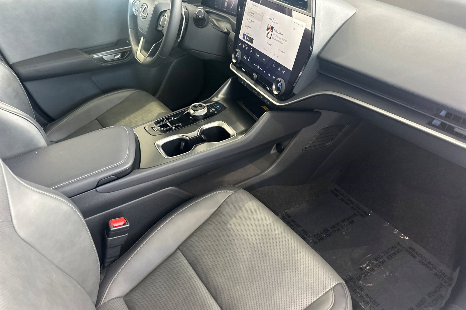 Certified 2023 Lexus RZ 450e Premium w/ Technology Package AWD/4WD image 20