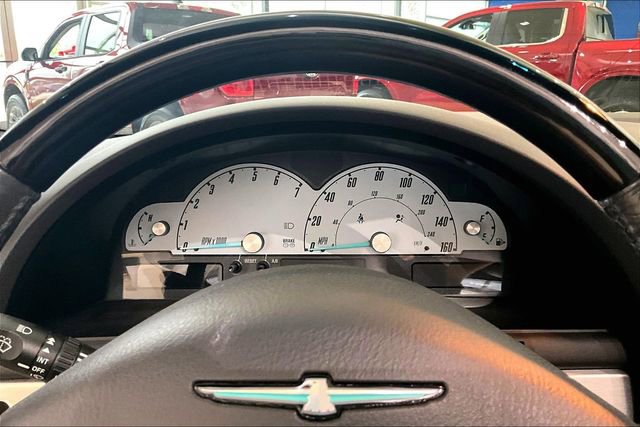 Used 2002 Ford Thunderbird image 11