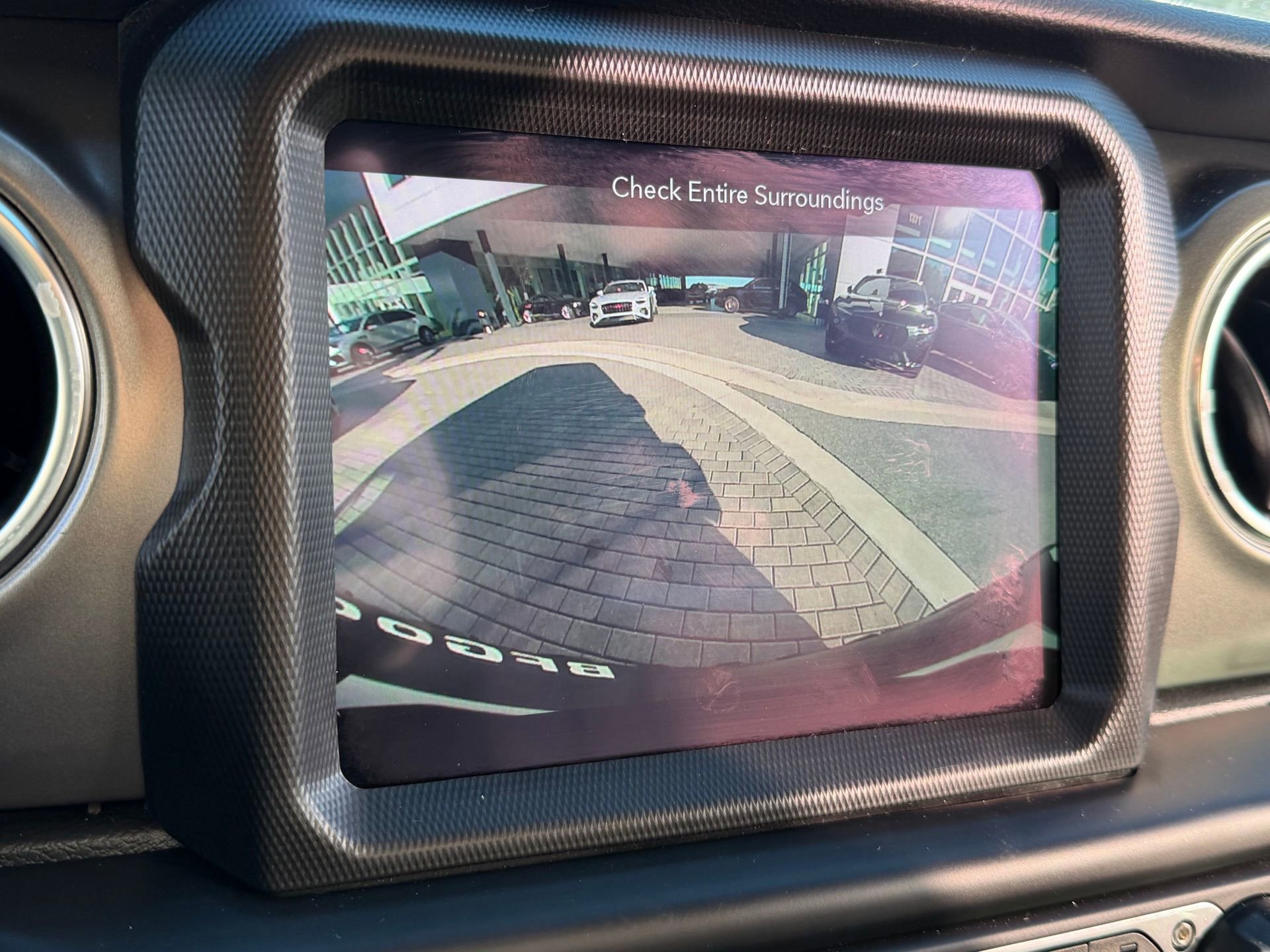 Used 2023 Jeep Wrangler Unlimited Rubicon 4xe image 44