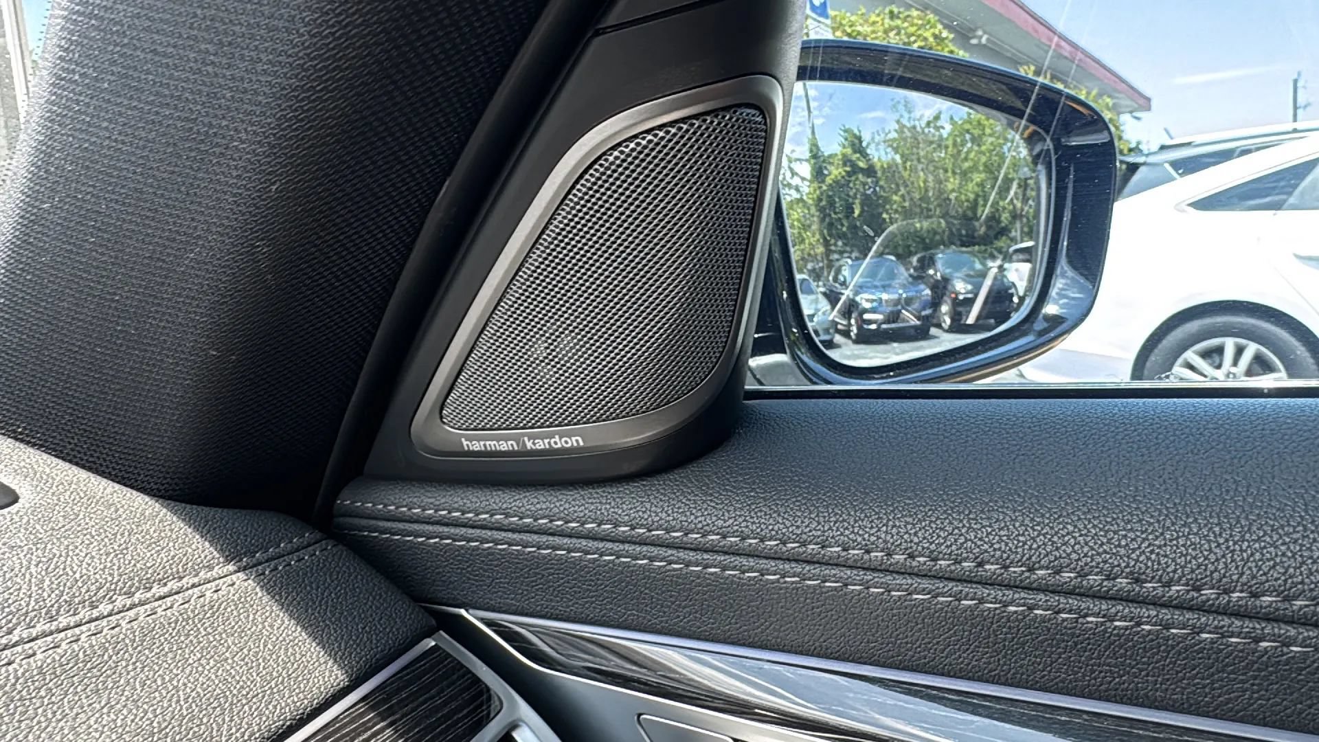 Used 2019 BMW 740i w/ M Sport Package RWD image 54