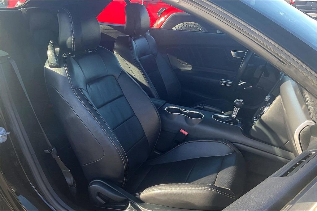 Used 2023 Ford Mustang Premium image 30