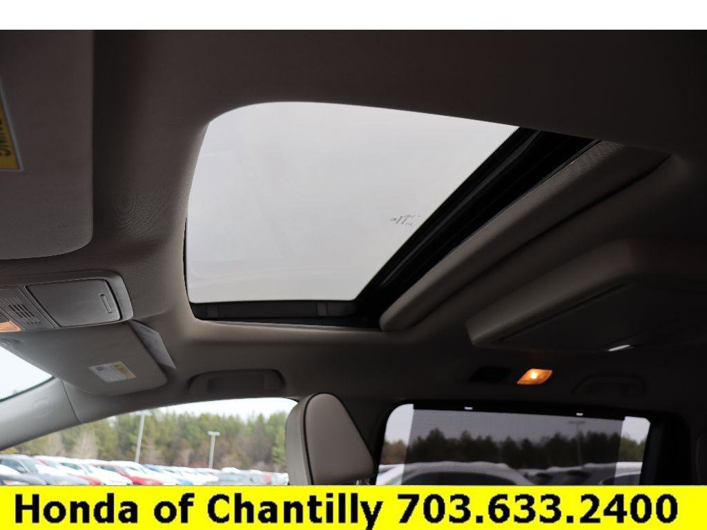 Certified 2025 Honda Odyssey Elite image 21