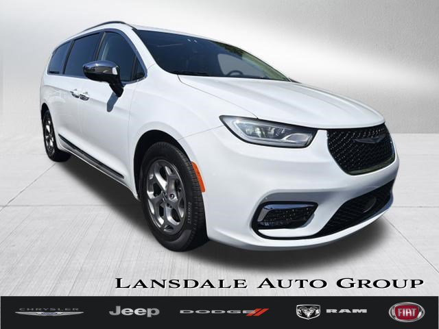 Used 2023 Chrysler Pacifica Limited