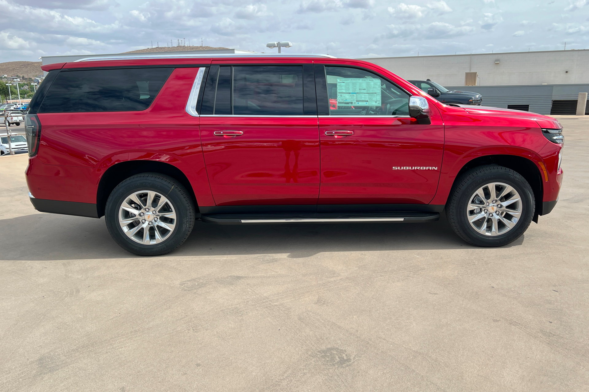 New 2026 Chevrolet Suburban Premier AWD/4WD image 7