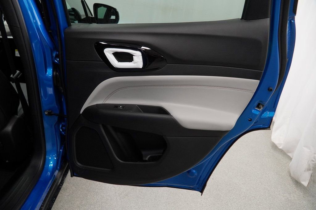 New 2026 Jeep Compass Limited image 31