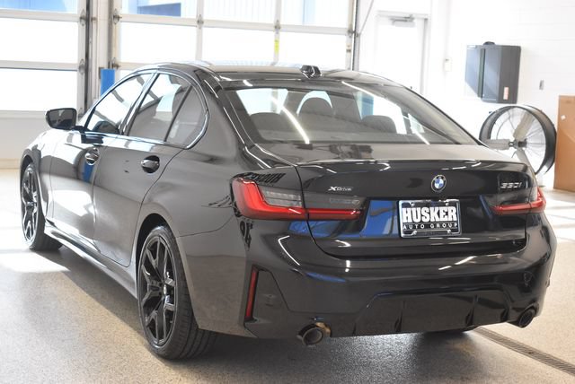 New 2026 BMW 330i xDrive Sedan w/ M Sport Package AWD/4WD image 10