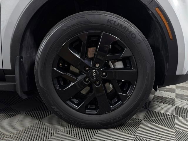 Used 2022 Kia Sorento S image 12