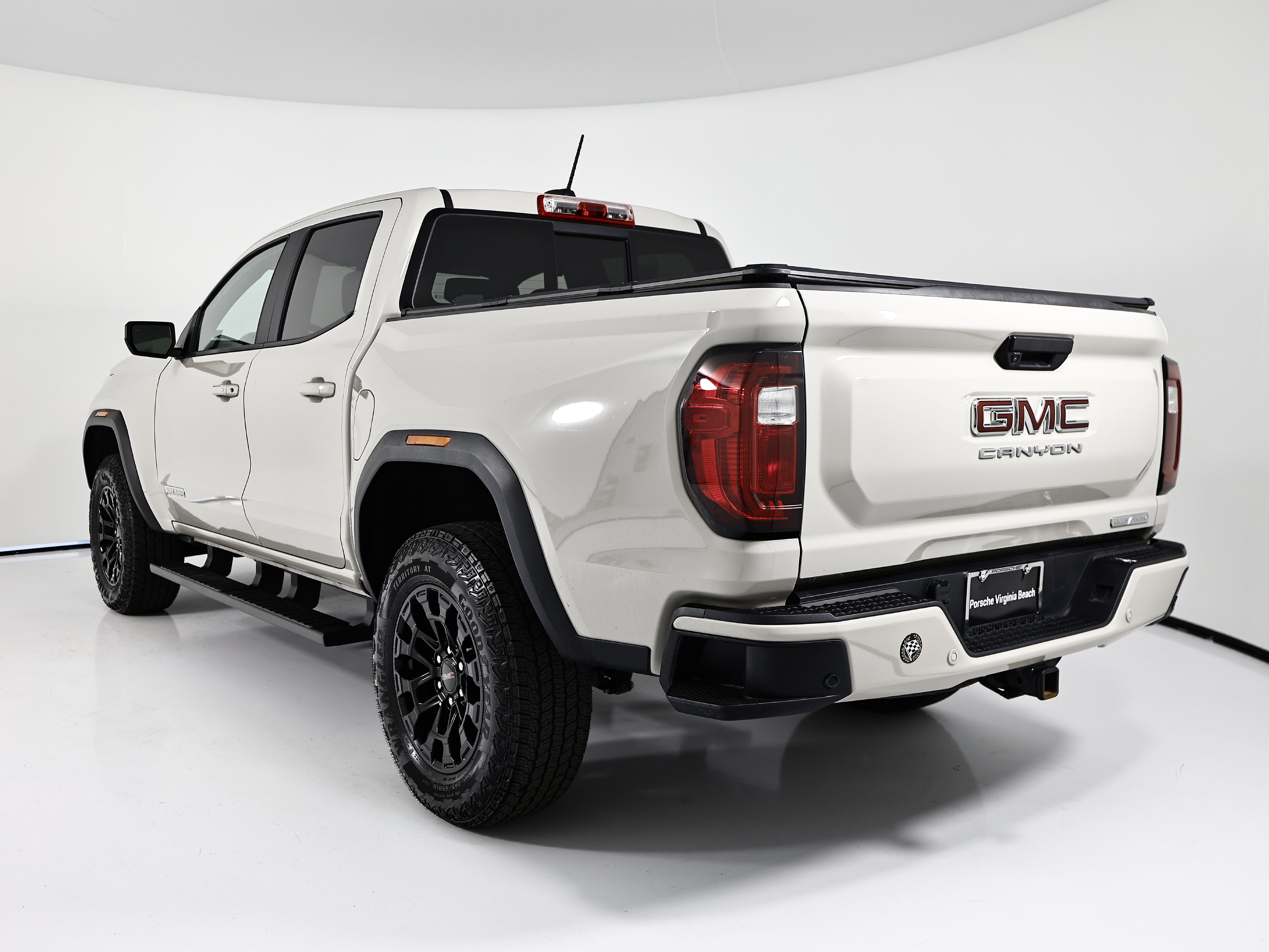 Used 2026 GMC Canyon Elevation RWD image 3