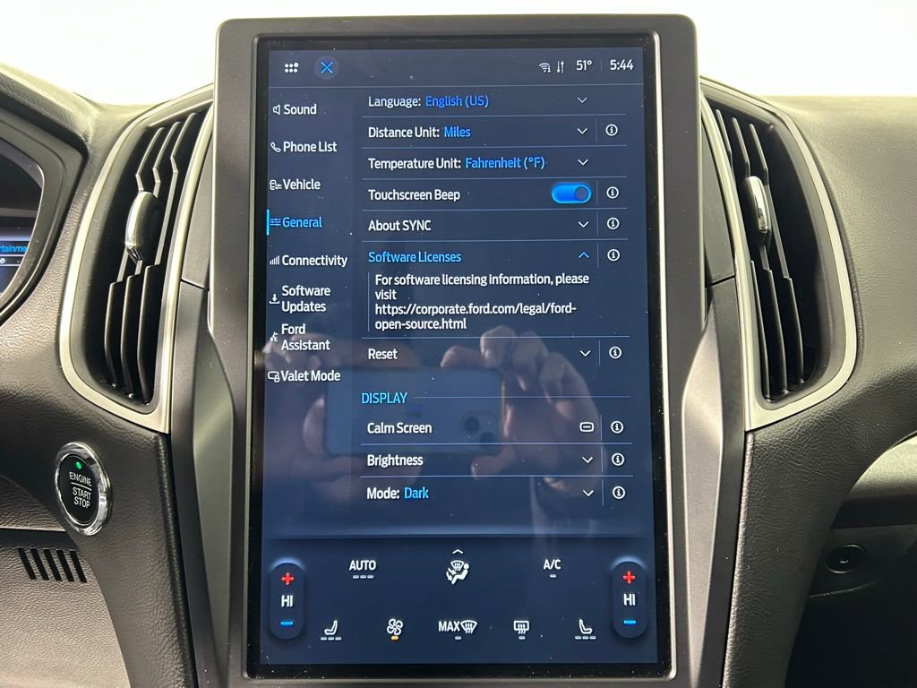 Used 2024 Ford Edge SEL image 17