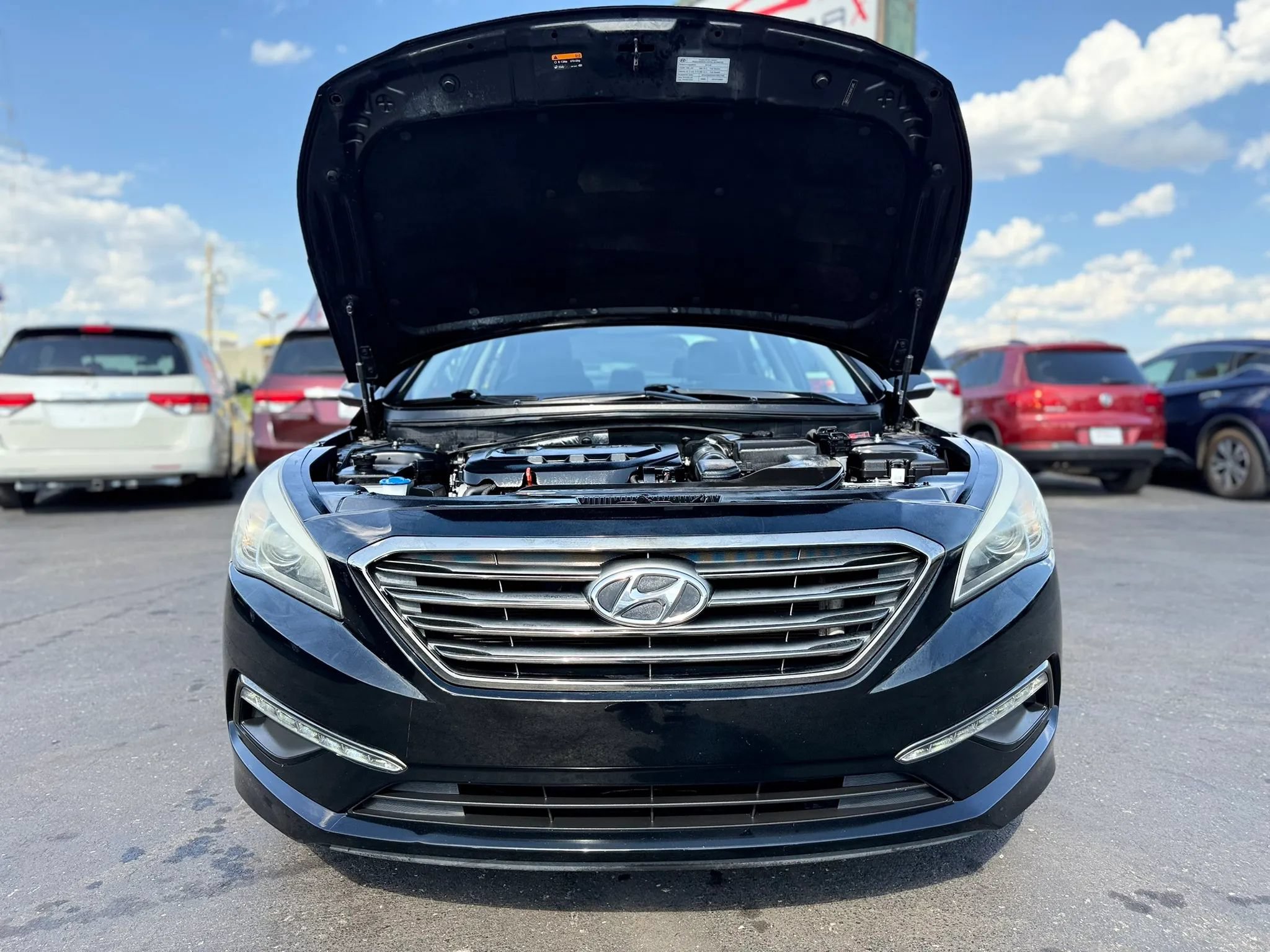Used 2015 Hyundai Sonata Limited w/ Cargo Package FWD image 10