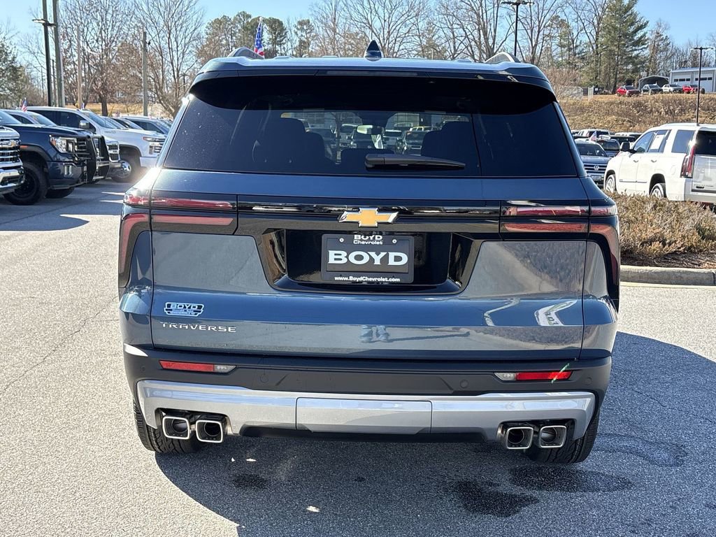 New 2026 Chevrolet Traverse LT w/ Sun and Wheel Package image 7