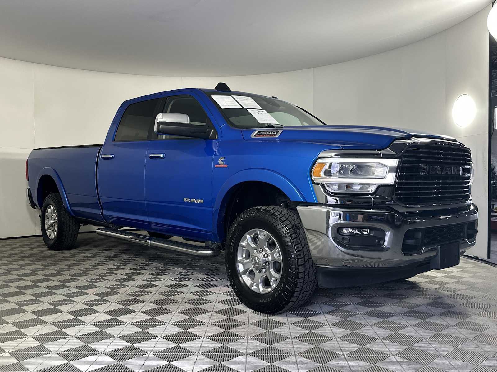 Used 2022 RAM 2500 Laramie image 1