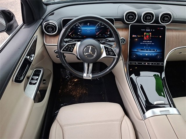 Used 2023 Mercedes-Benz GLC 300 image 11