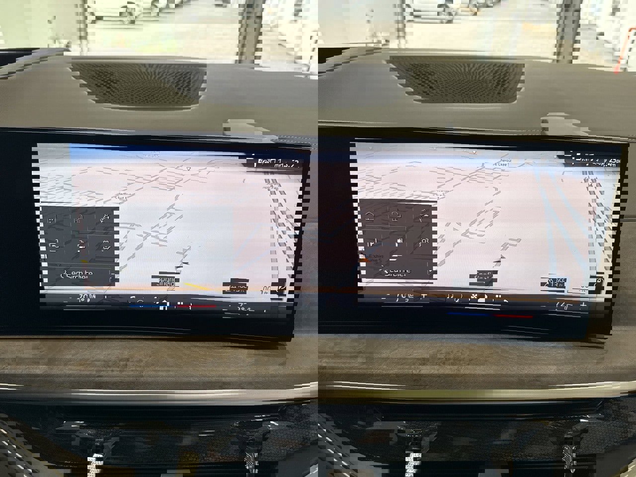 New 2026 BMW X7 xDrive40i image 29