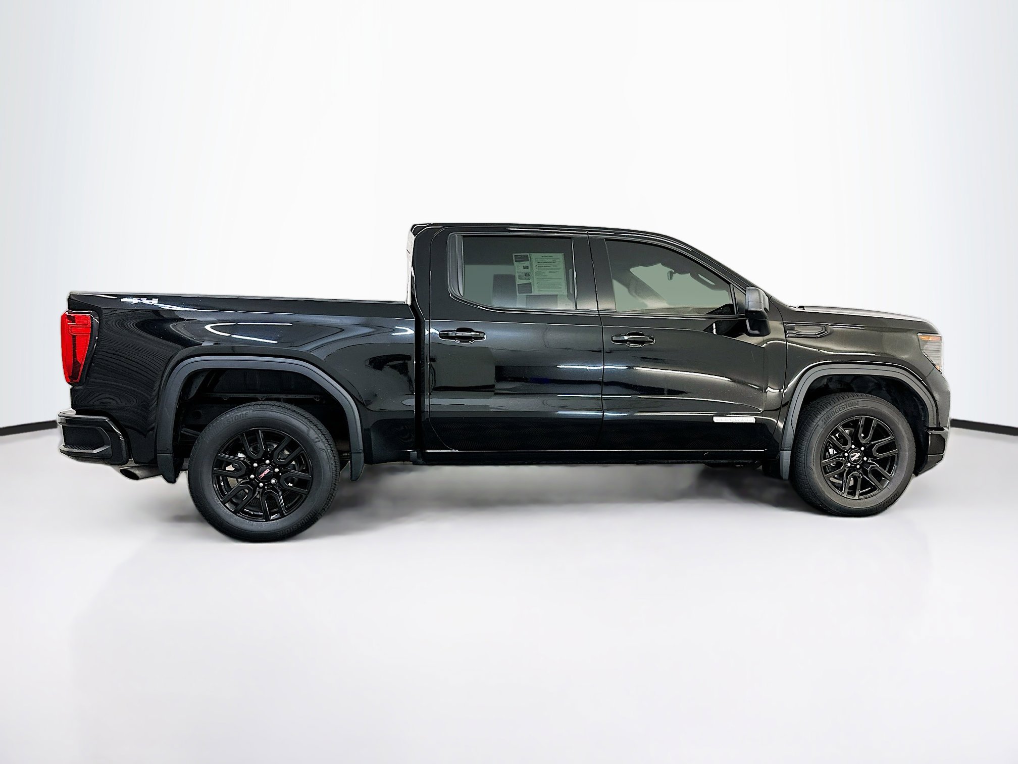 Used 2024 GMC Sierra 1500 Elevation image 10