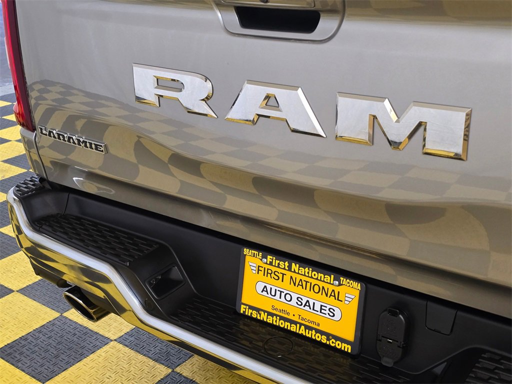 Used 2025 RAM 1500 Laramie image 14