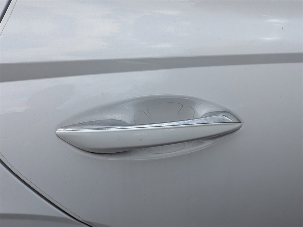 Used 2023 Hyundai Sonata SEL Plus image 17