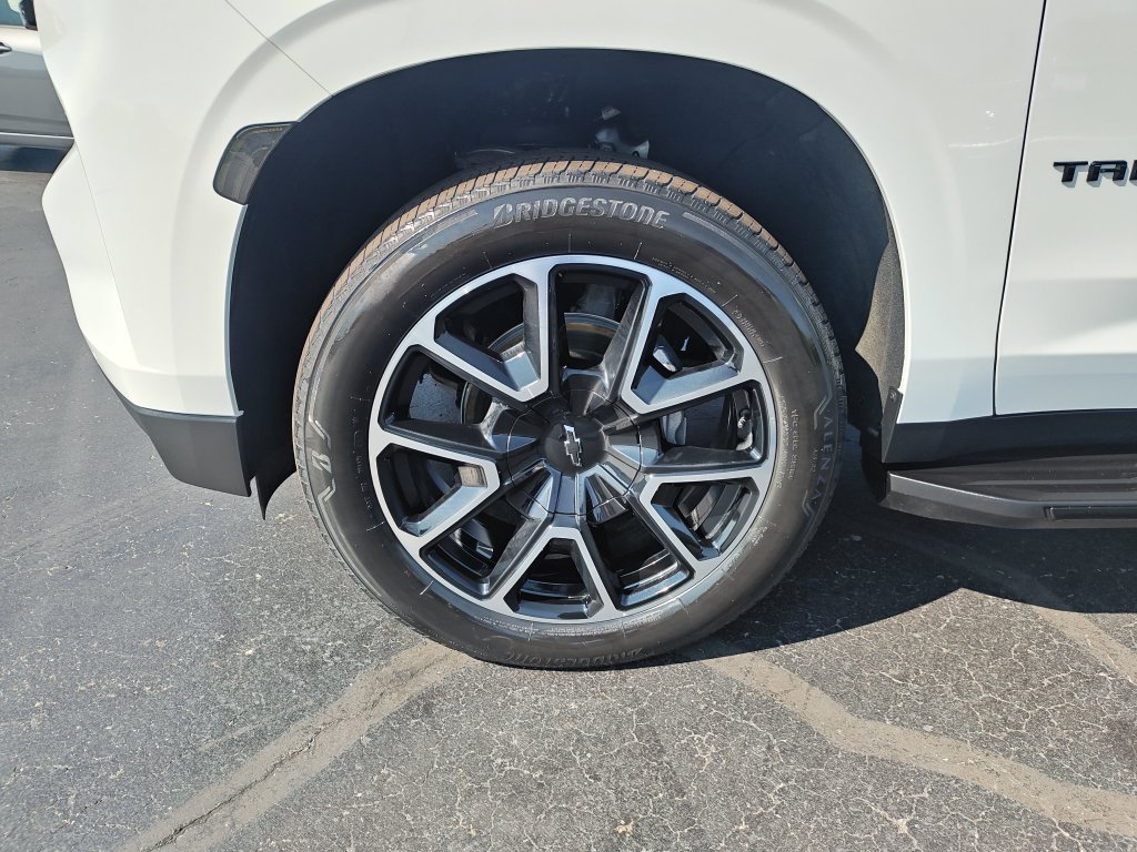 Used 2023 Chevrolet Tahoe RST AWD/4WD image 10