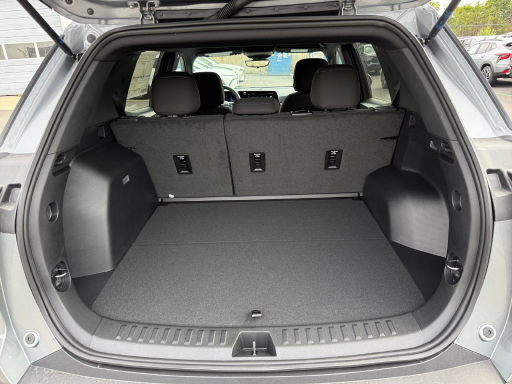 New 2027 Chevrolet Equinox LT w/ Safety and Technology Package AWD/4WD image 25