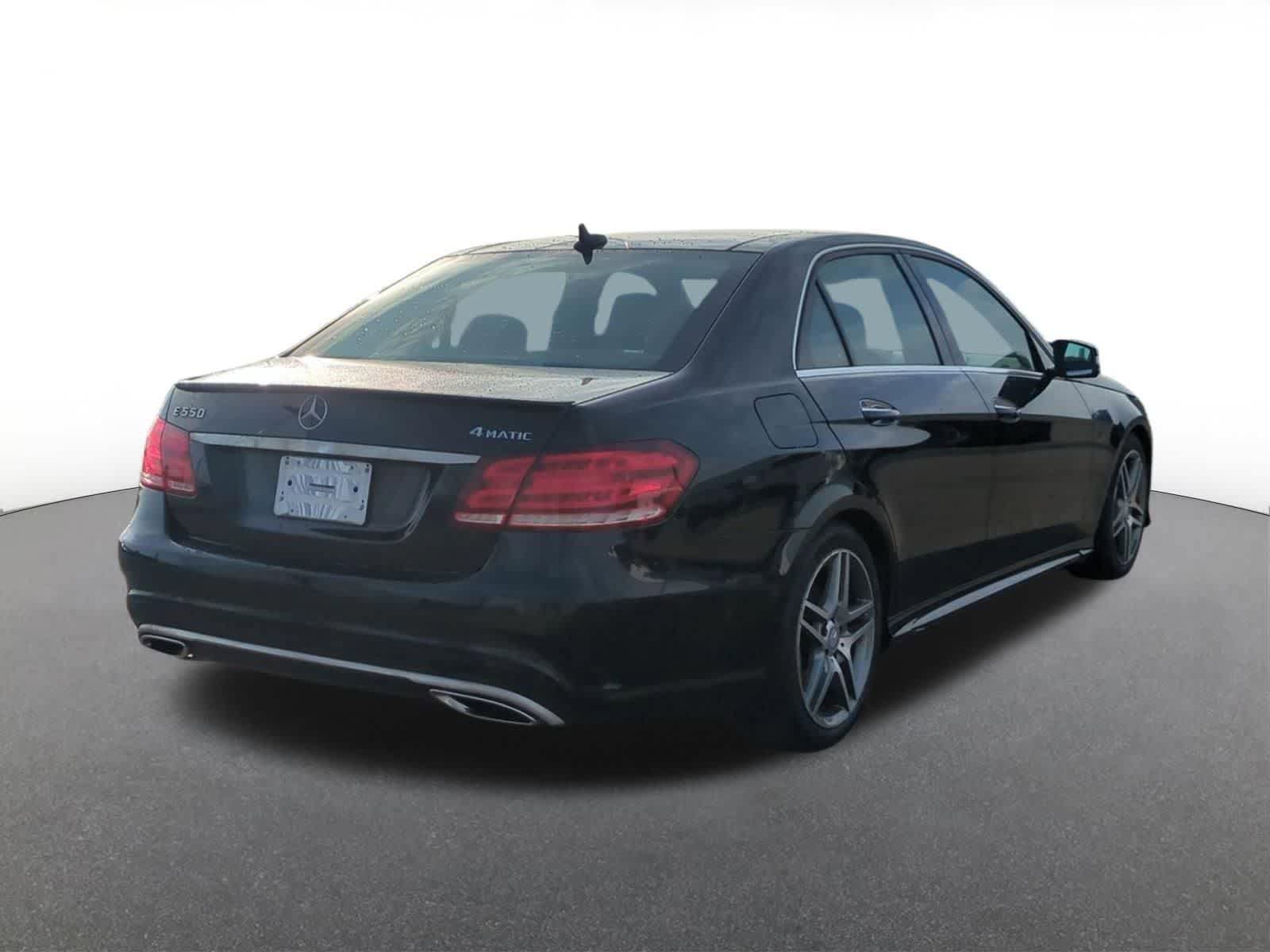 Used 2014 Mercedes-Benz E 550 4MATIC Sedan image 6