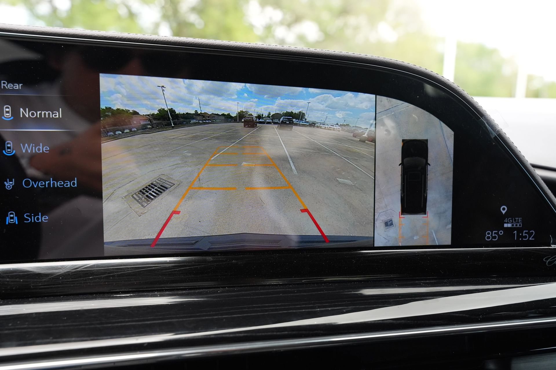 Certified 2023 Cadillac Escalade V w/ Heavy-Duty Trailer Package image 13