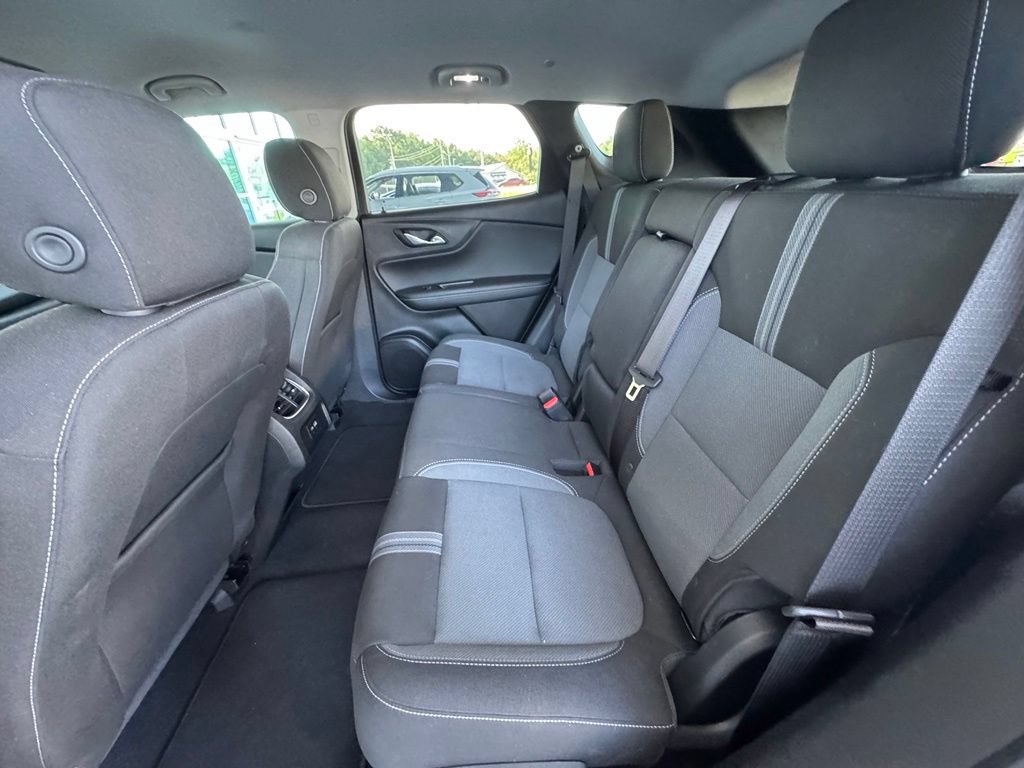 Used 2023 Chevrolet Blazer LT FWD image 20
