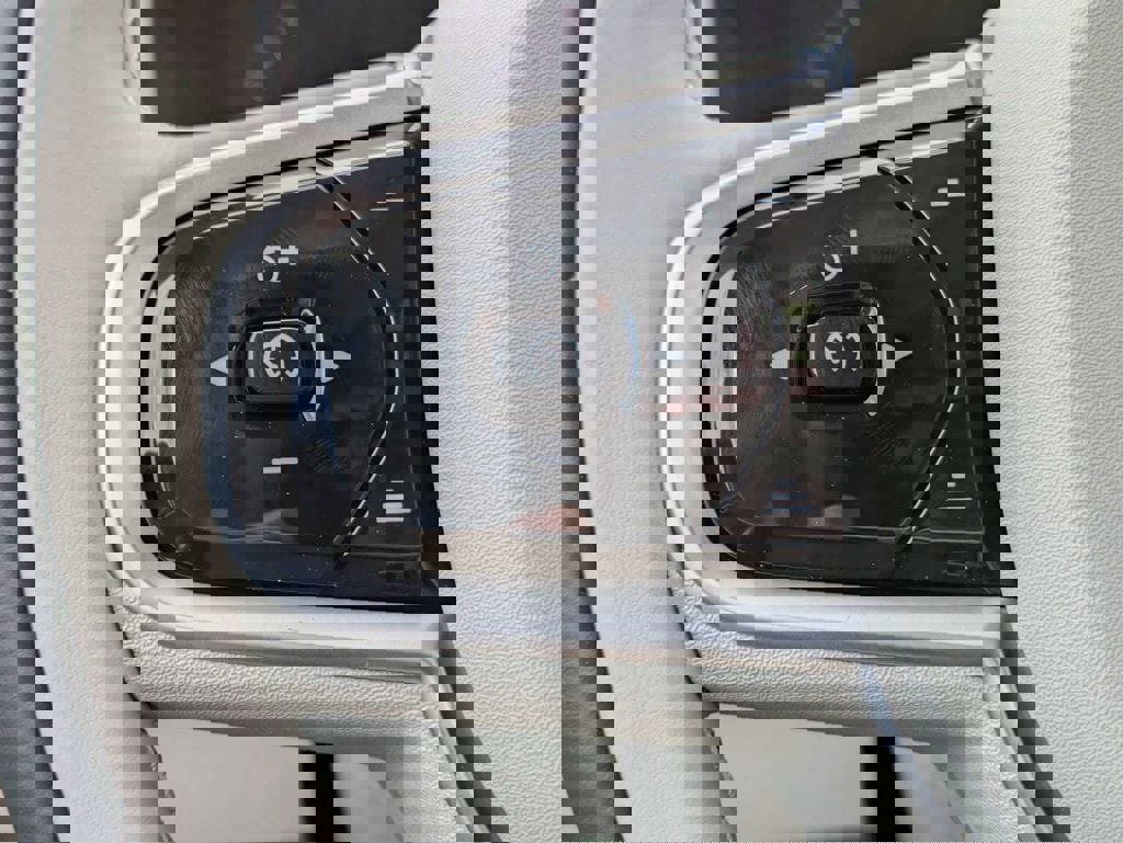 New 2026 Volvo XC90 T8 Ultra w/ Lounge Package image 37