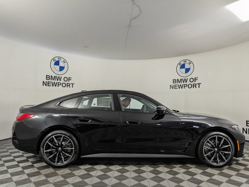 New 2026 BMW 430i xDrive w/ M Sport Package AWD/4WD image 5