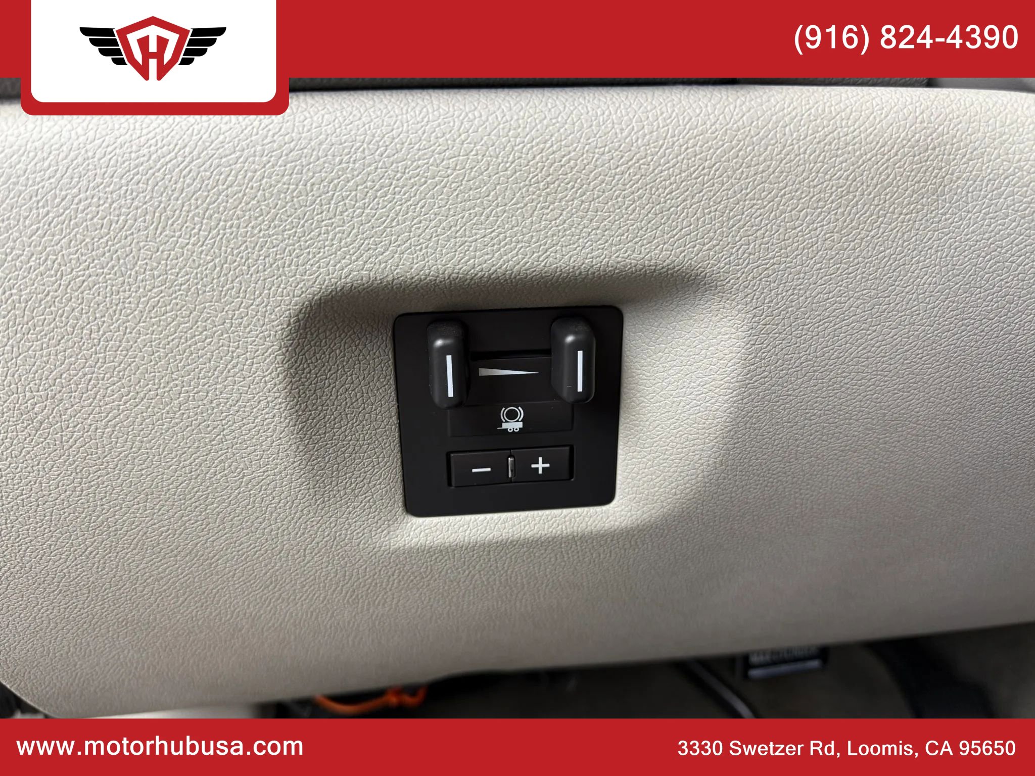 Used 2013 Chevrolet Tahoe LTZ AWD/4WD image 49