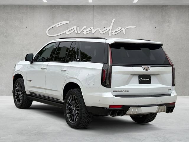 Used 2023 Cadillac Escalade V w/ LPO, ONYX Package AWD/4WD image 14