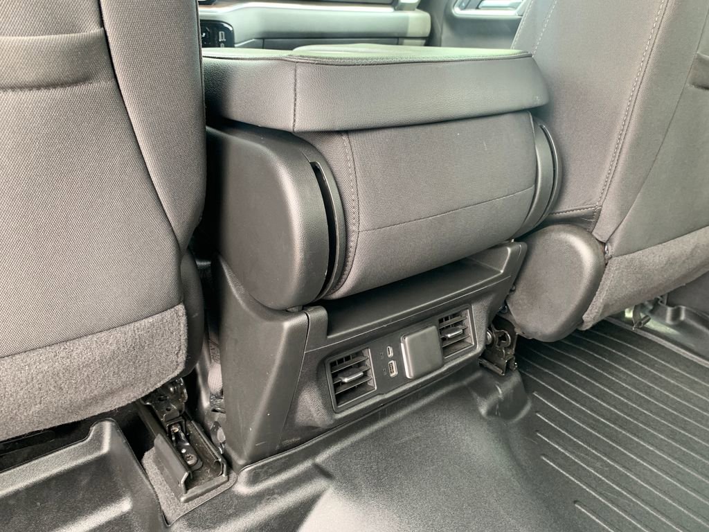 Used 2025 Chevrolet Silverado 1500 LT RWD image 24