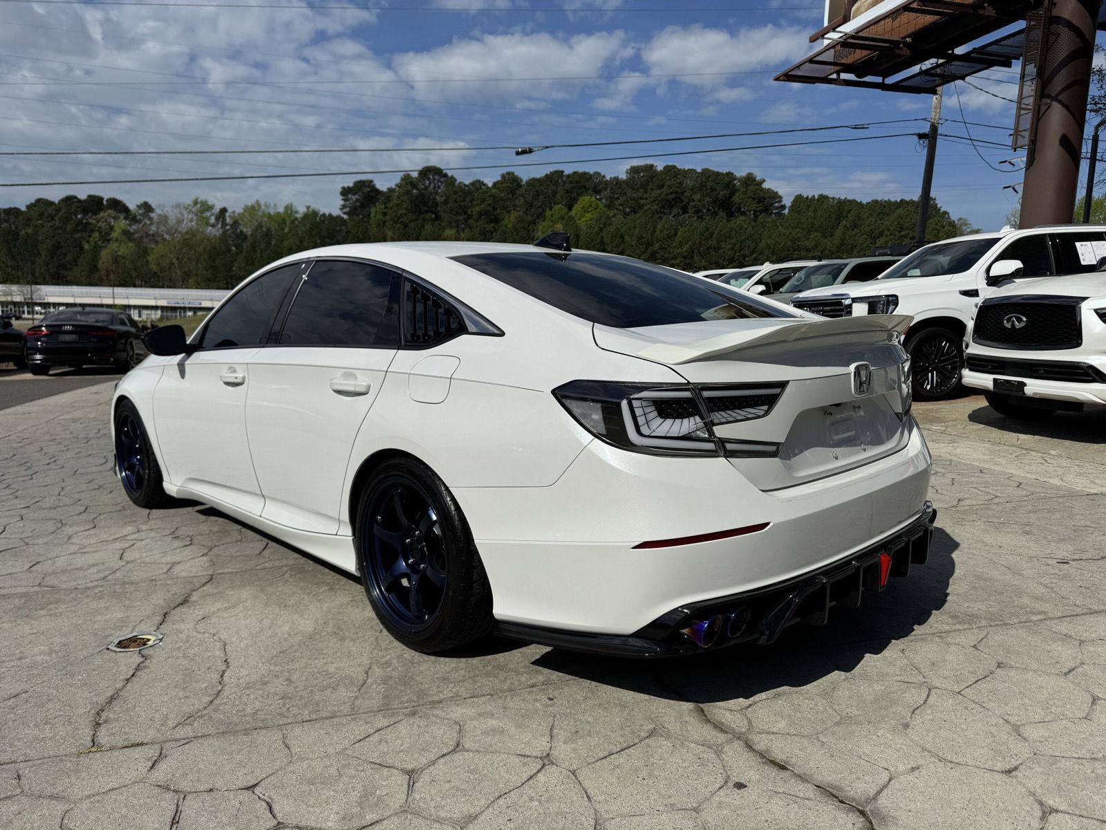 Used 2022 Honda Accord Sport image 11