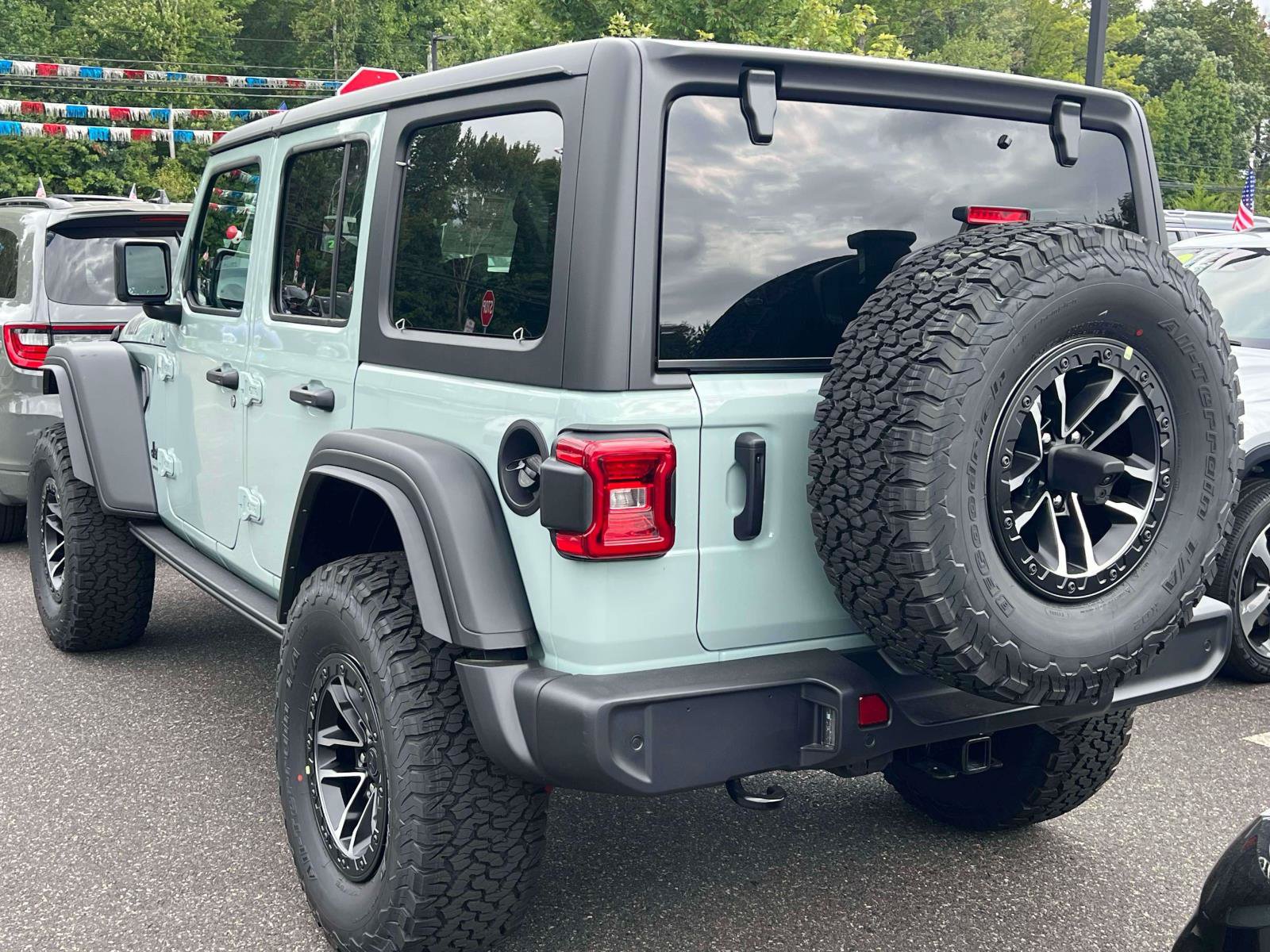New 2026 Jeep Wrangler Unlimited Sport AWD/4WD image 3