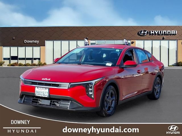 Used 2025 Kia K4 FWD image 1