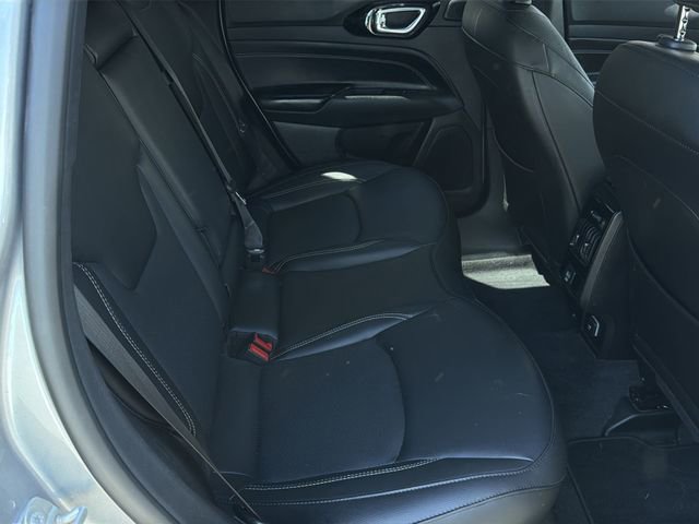 Used 2023 Jeep Compass High Altitude AWD/4WD image 36