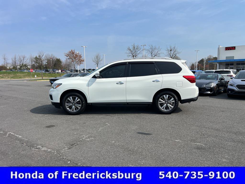 Used 2018 Nissan Pathfinder SV w/ SV All Weather Package image 5